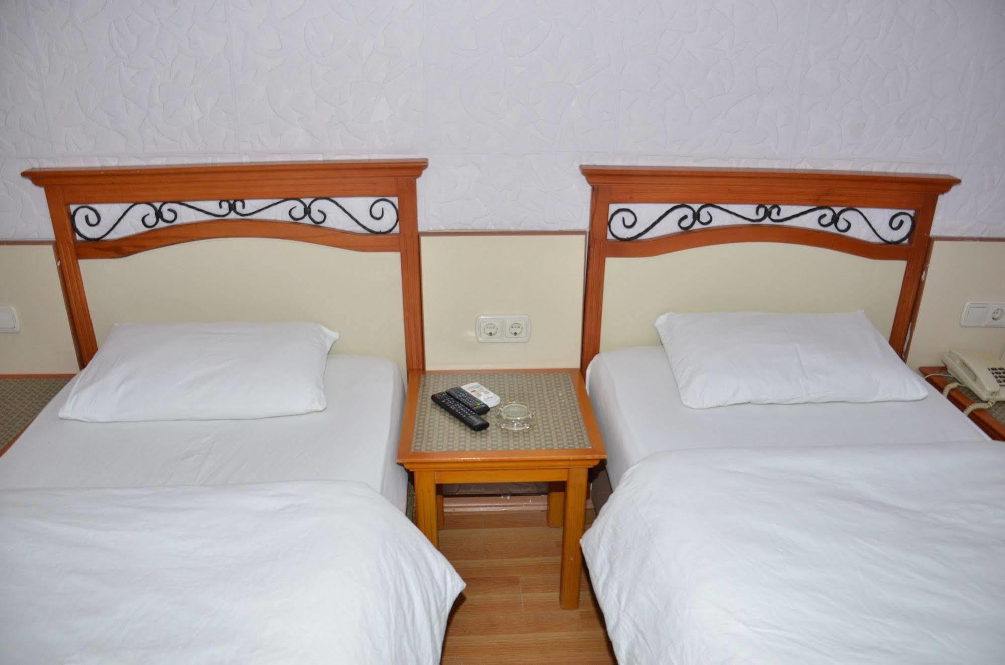 Ozturk Hotel Анталья Экстерьер фото